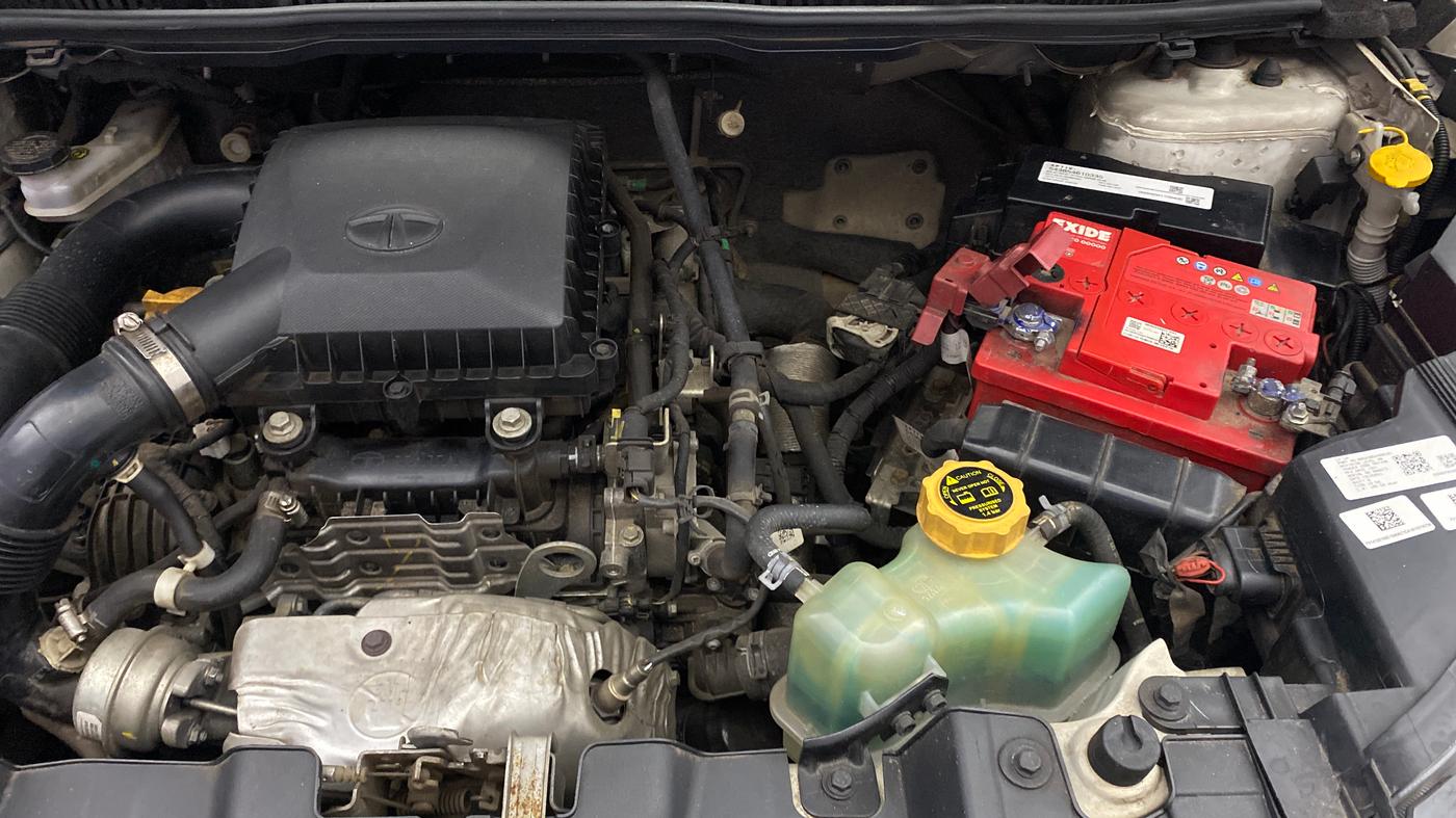 2021 Tata NEXON XM SUNROOF PETROL, Petrol, Manual, 42,861 km, Engine View - Left