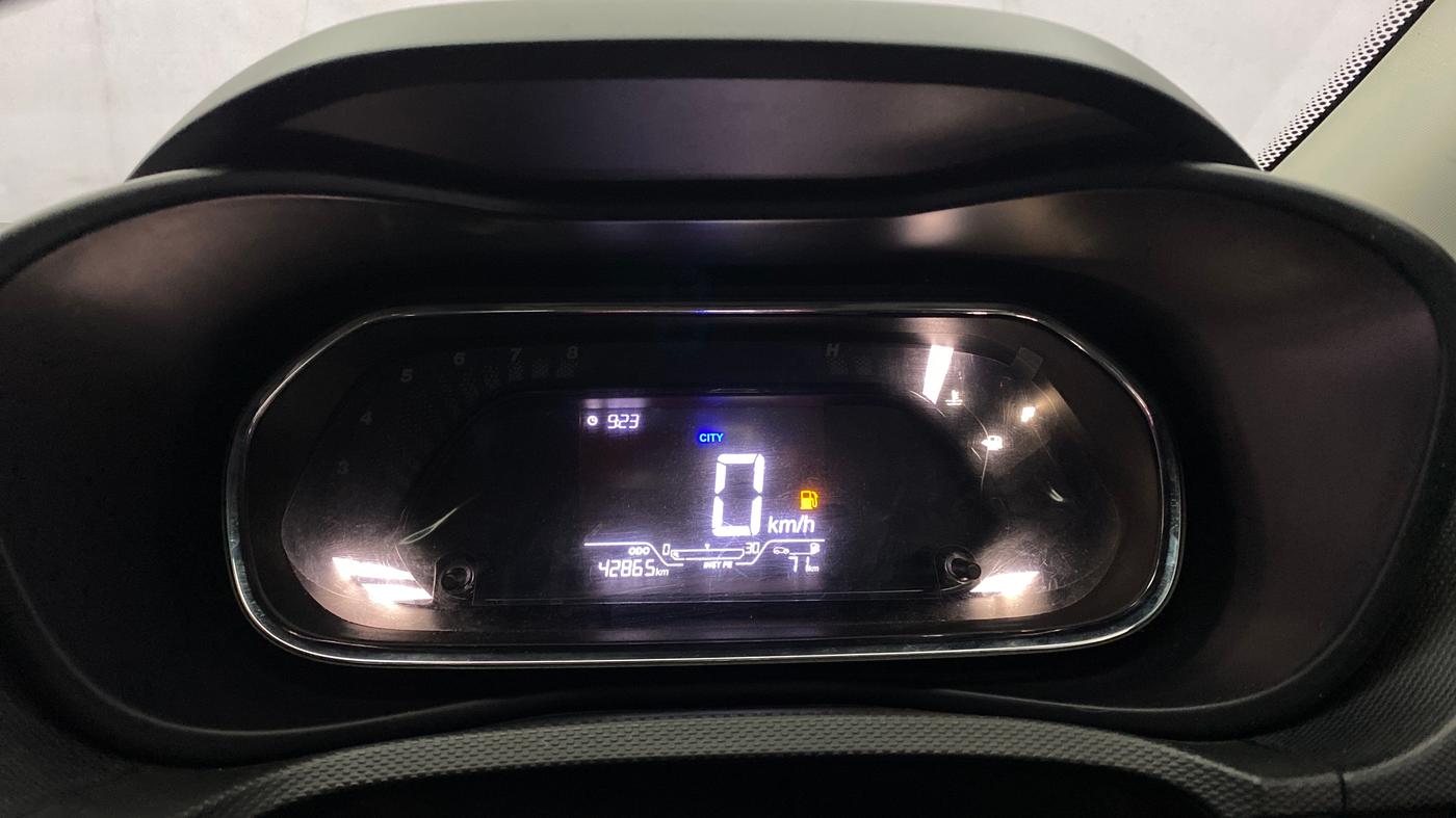 2021 Tata NEXON XM SUNROOF PETROL, Petrol, Manual, 42,861 km, Odometer Image