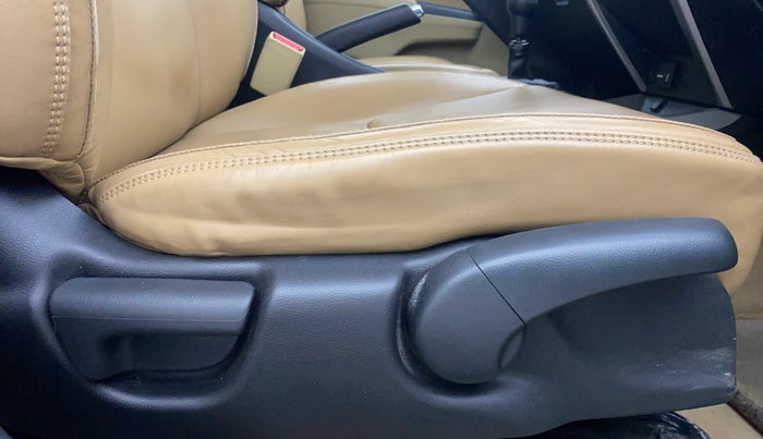 2017 Honda City 1.5L I-VTEC V MT, Petrol, Manual, 71,845 km, Driver Side Adjustment Panel