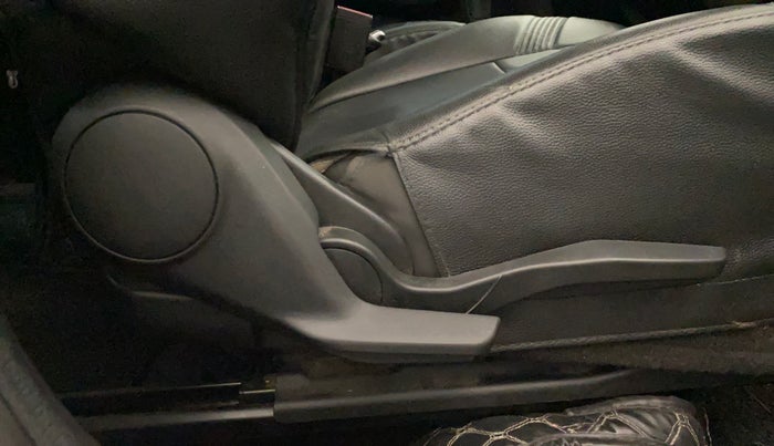 2023 Maruti Swift ZXI, Petrol, Manual, 48,648 km, Driver Side Adjustment Panel