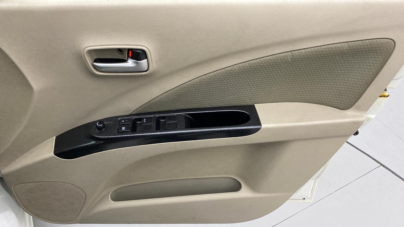 2019 Maruti Celerio ZXI D, Petrol, Manual, 31,167 km, Driver Side Door Panels Control