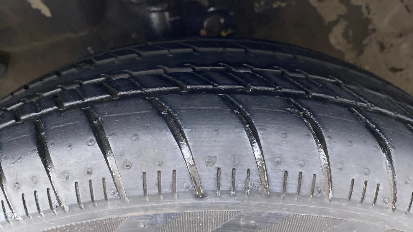 2019 Maruti Celerio ZXI D, Petrol, Manual, 31,167 km, Left Front Tyre Tread