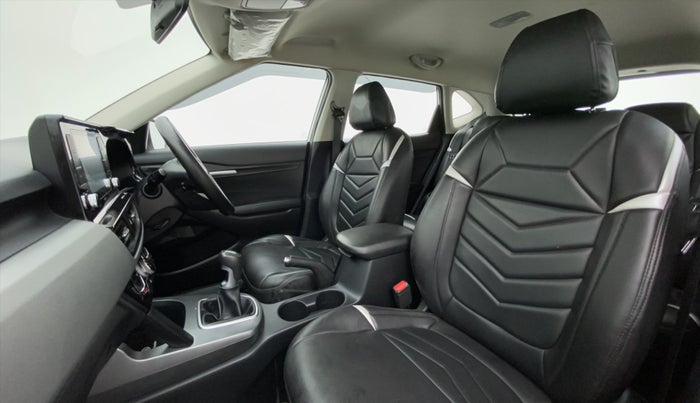 2020 KIA SELTOS HTK 1.5 PETROL, Petrol, Manual, 24,378 km, Right Side Front Door Cabin