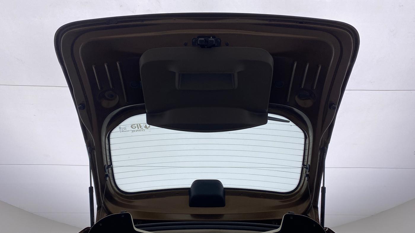 2018 Renault Duster RXS AMT 110 PS, Diesel, Automatic, 60,011 km, Boot Door Open