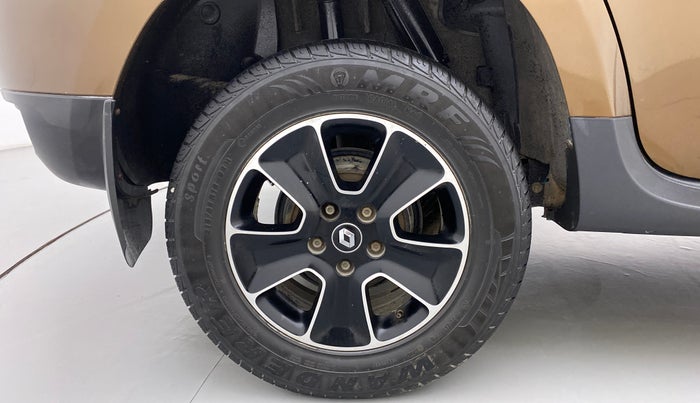 2018 Renault Duster RXS AMT 110 PS, Diesel, Automatic, 60,011 km, Right Rear Wheel