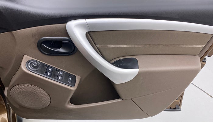 2018 Renault Duster RXS AMT 110 PS, Diesel, Automatic, 60,011 km, Driver Side Door Panels Control