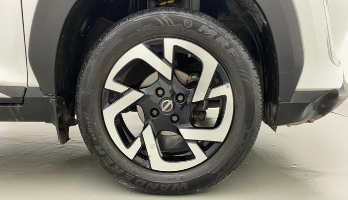 2021 Nissan MAGNITE XV MT, Petrol, Manual, 24,643 km, Right Front Wheel
