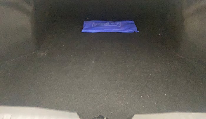 2020 Maruti Ciaz ALPHA 1.5 SHVS PETROL, Petrol, Manual, 60,724 km, Boot Inside