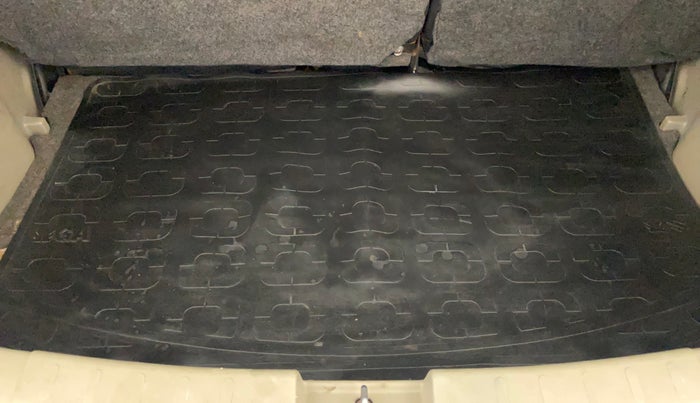 2016 Maruti Celerio ZXI AMT, Petrol, Automatic, 90,761 km, Boot Inside