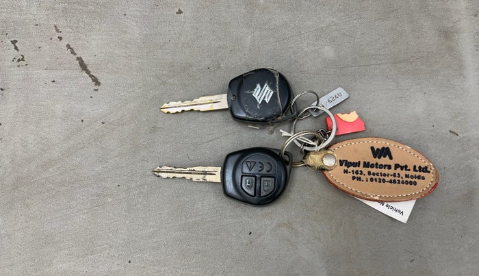 2020 Maruti Baleno DELTA PETROL 1.2, Petrol, Manual, 43,458 km, Key Close Up