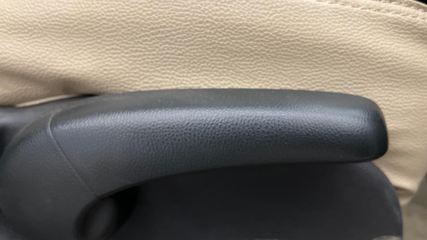 2015 Honda City 1.5L I-VTEC VX, Petrol, Manual, 82,062 km, Driver Side Adjustment Panel