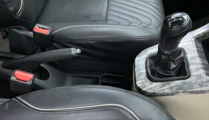 2020 Maruti New Wagon-R ZXI 1.2, Petrol, Manual, 52,823 km, Gear Lever