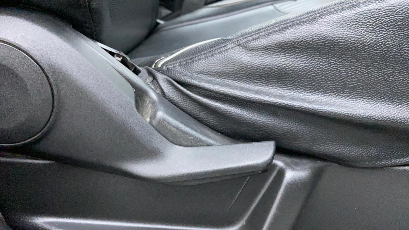 2020 Maruti New Wagon-R ZXI 1.2, Petrol, Manual, 52,823 km, Driver Side Adjustment Panel