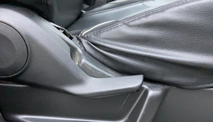 2020 Maruti New Wagon-R ZXI 1.2, Petrol, Manual, 52,823 km, Driver Side Adjustment Panel