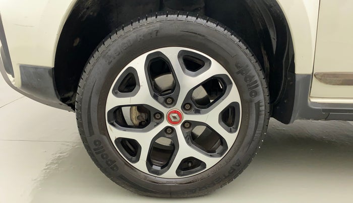 2021 Renault Duster RXS 1.5 PETROL MT, Petrol, Manual, 12,648 km, Left Front Wheel