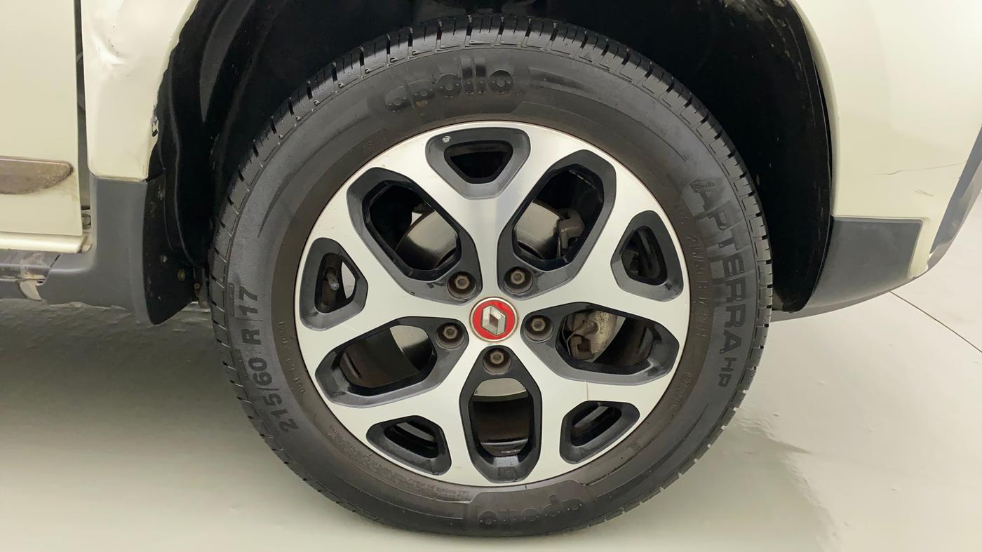 2021 Renault Duster RXS 1.5 PETROL MT, Petrol, Manual, 12,648 km, Right Front Wheel