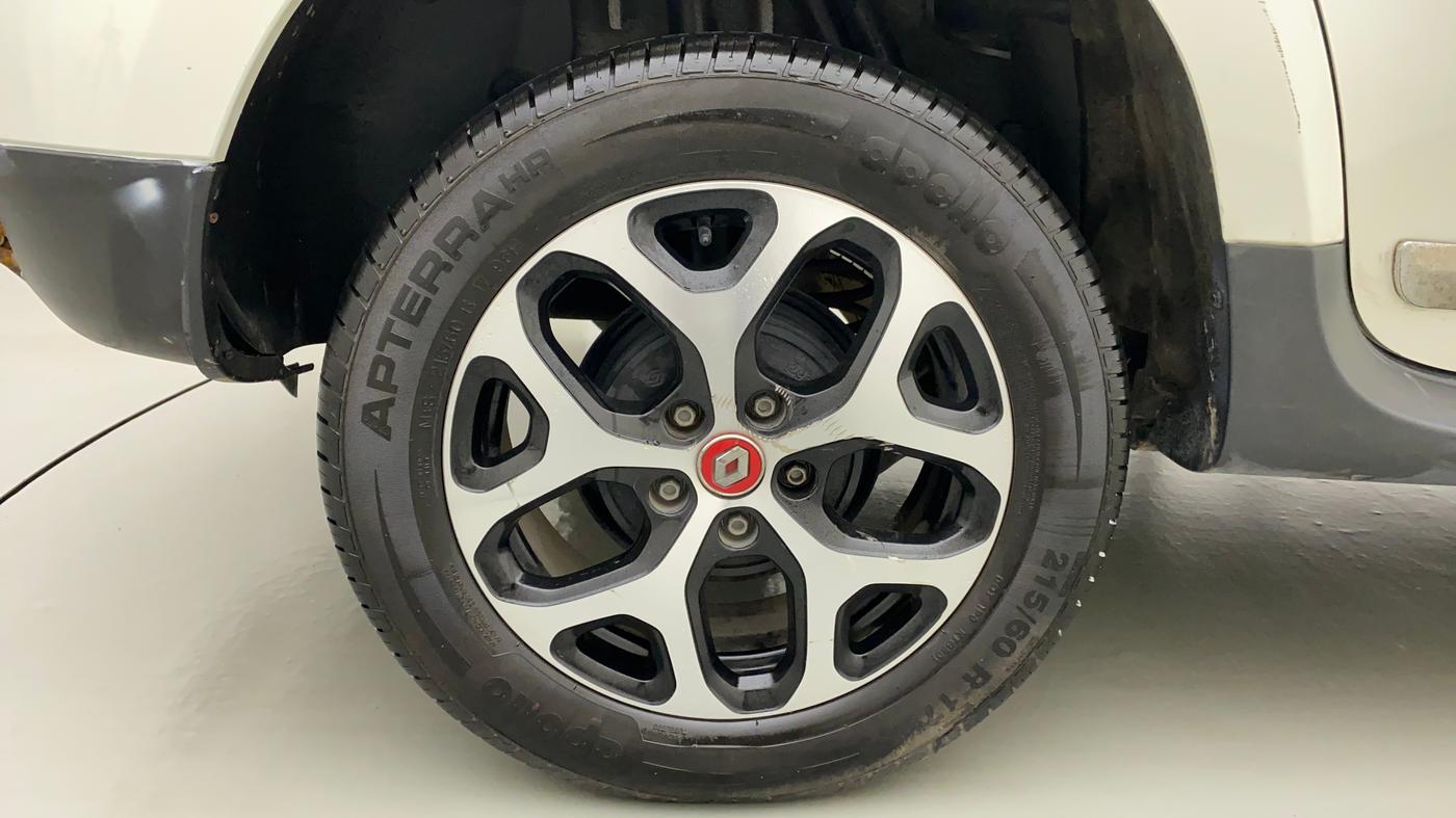 2021 Renault Duster RXS 1.5 PETROL MT, Petrol, Manual, 12,648 km, Right Rear Wheel