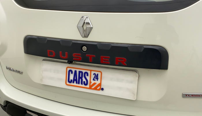 2021 Renault Duster RXS 1.5 PETROL MT, Petrol, Manual, 12,648 km, Dicky (Boot door) - Minor scratches