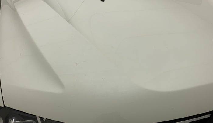 2021 Renault Duster RXS 1.5 PETROL MT, Petrol, Manual, 12,648 km, Bonnet (hood) - Minor scratches