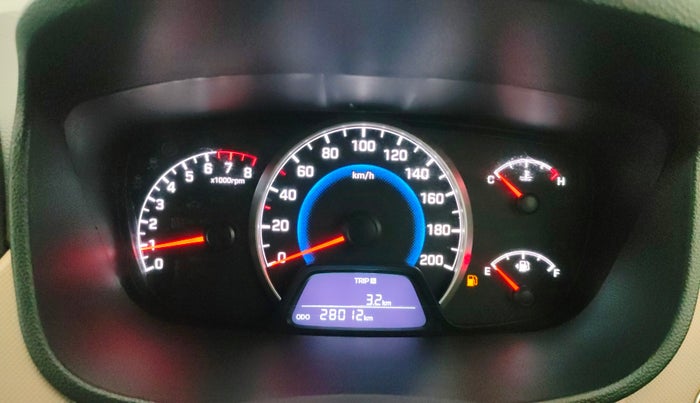 2017 Hyundai Grand i10 ASTA 1.2 KAPPA VTVT, Petrol, Manual, 28,009 km, Odometer Image