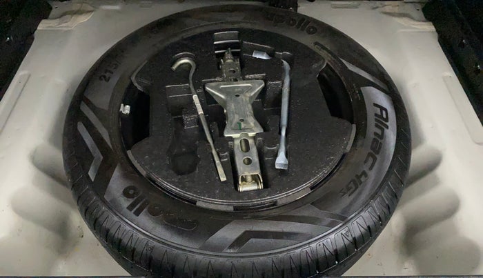 2021 Toyota URBAN CRUISER PREMIUM GRADE AT, Petrol, Automatic, 33,941 km, Spare Tyre