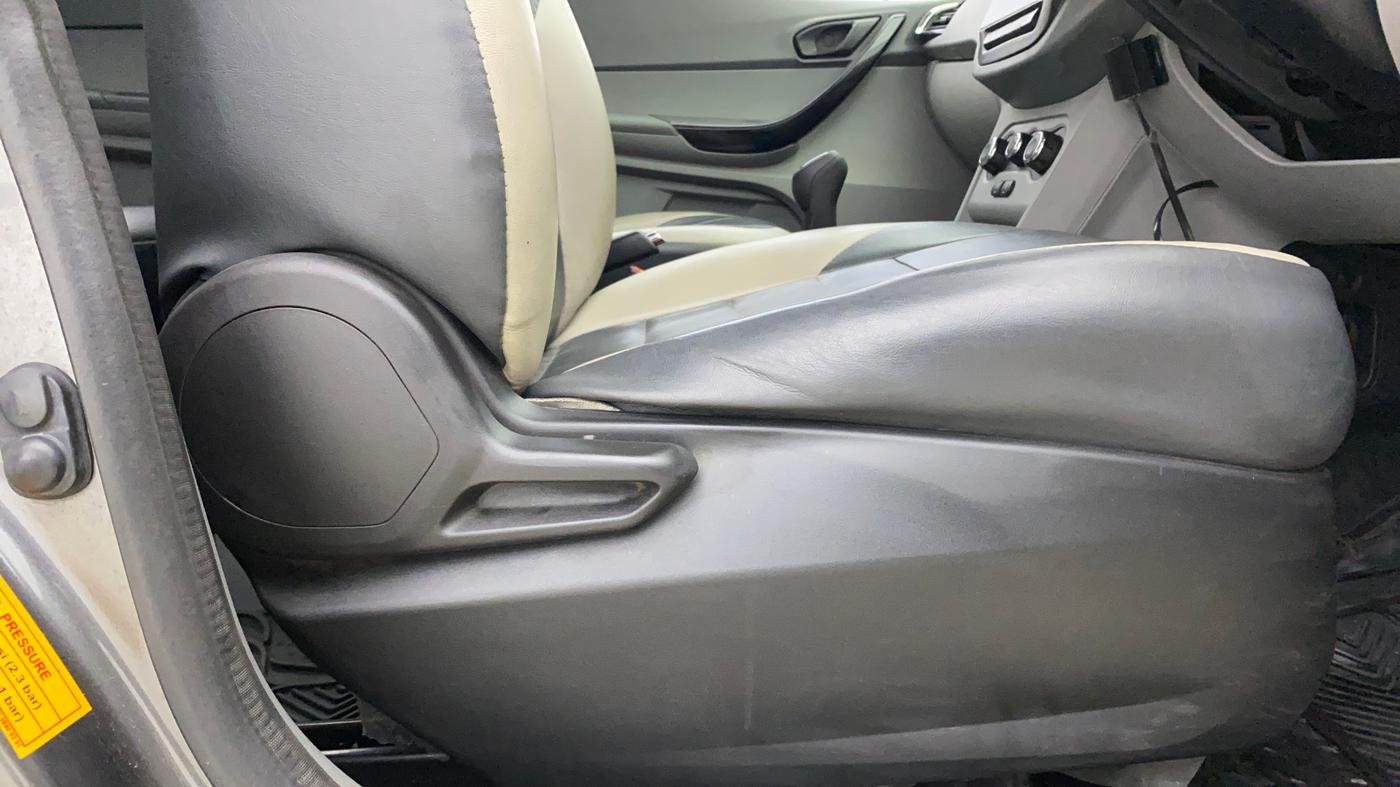 2020 Tata TIGOR XZ PETROL, Petrol, Manual, 83,270 km, Driver Side Adjustment Panel