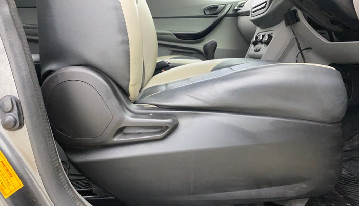 2020 Tata TIGOR XZ PETROL, Petrol, Manual, 83,270 km, Driver Side Adjustment Panel