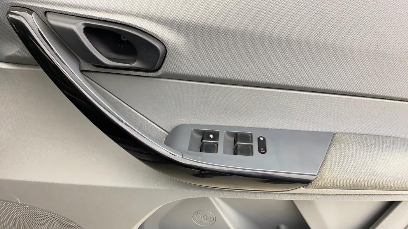 2020 Tata TIGOR XZ PETROL, Petrol, Manual, 83,270 km, Driver Side Door Panels Control