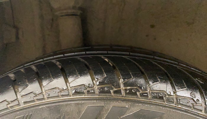 2018 Maruti IGNIS ZETA 1.2, Petrol, Manual, 58,525 km, Right Rear Tyre Tread