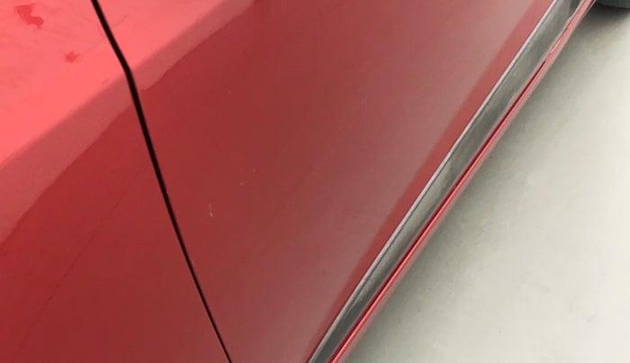 2018 Hyundai Grand i10 SPORTZ AT 1.2 KAPPA VTVT, Petrol, Automatic, 17,889 km, Front passenger door - Minor scratches