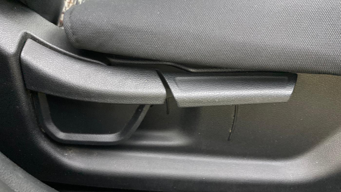 2024 Hyundai Verna SX 1.5 l MPI, Petrol, Manual, 43,568 km, Driver Side Adjustment Panel