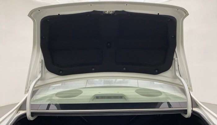 2014 Toyota Etios VX, Petrol, Manual, 11,568 km, Boot Door Open