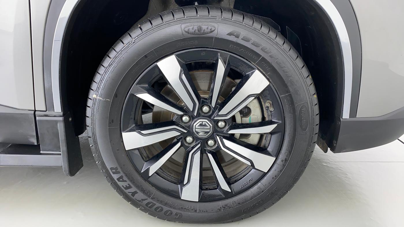 2019 MG HECTOR SHARP DCT PETROL, Petrol, Automatic, 9,378 km, Right Front Wheel