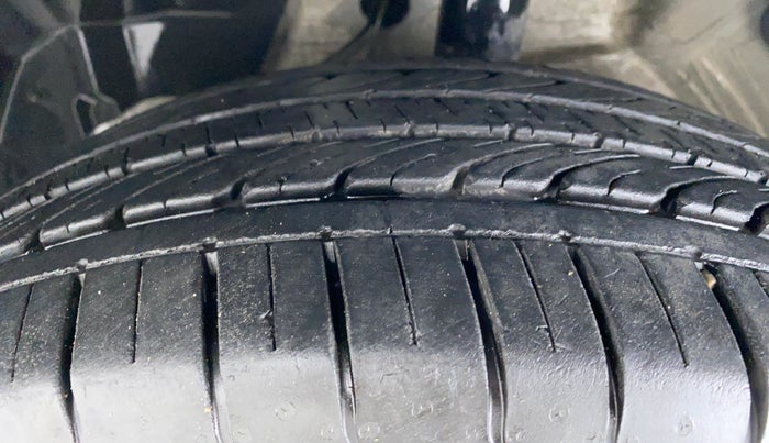 2019 MG HECTOR SHARP DCT PETROL, Petrol, Automatic, 9,378 km, Left Front Tyre Tread
