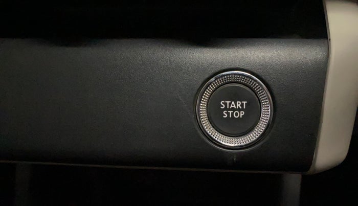 2021 Renault TRIBER RXZ, Petrol, Manual, 13,492 km, Keyless Start/ Stop Button