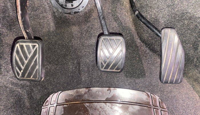 2014 Maruti Wagon R 1.0 VXI, Petrol, Manual, 60,109 km, Pedals