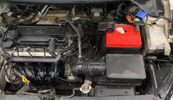 2016 Hyundai Elite i20 ASTA 1.2, Petrol, Manual, 93,367 km, Engine View - Left