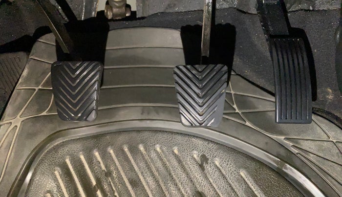 2016 Hyundai Elite i20 ASTA 1.2, Petrol, Manual, 93,367 km, Pedals