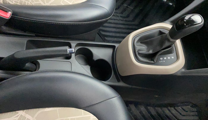 2019 Hyundai Grand i10 SPORTZ AT 1.2 KAPPA VTVT, Petrol, Automatic, 31,938 km, Gear Lever