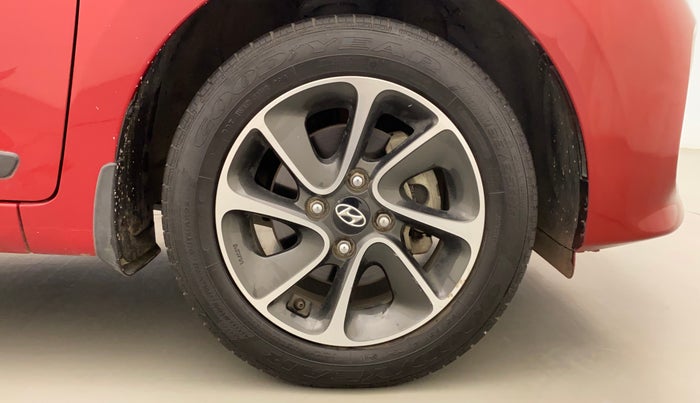 2019 Hyundai Grand i10 SPORTZ AT 1.2 KAPPA VTVT, Petrol, Automatic, 31,938 km, Right Front Wheel