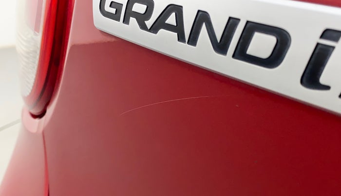 2019 Hyundai Grand i10 SPORTZ AT 1.2 KAPPA VTVT, Petrol, Automatic, 31,938 km, Dicky (Boot door) - Minor scratches