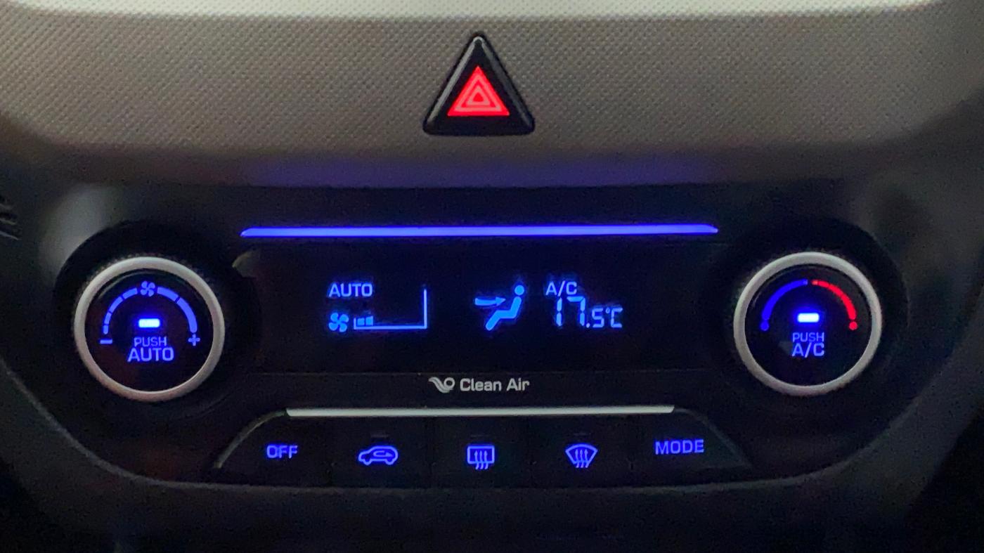 2016 Hyundai Creta SX PLUS AT 1.6 PETROL, Petrol, Automatic, 65,597 km, Automatic Climate Control