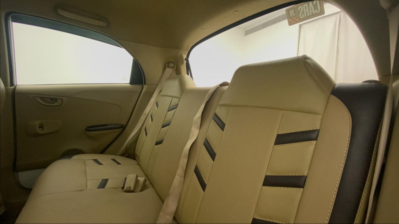 2013 Honda Brio S MT, Petrol, Manual, 91,080 km, Right Side Rear Door Cabin