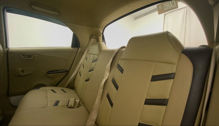 2013 Honda Brio S MT, Petrol, Manual, 91,080 km, Right Side Rear Door Cabin