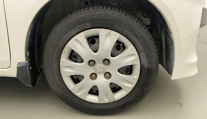 2013 Honda Brio S MT, Petrol, Manual, 91,080 km, Right Front Wheel