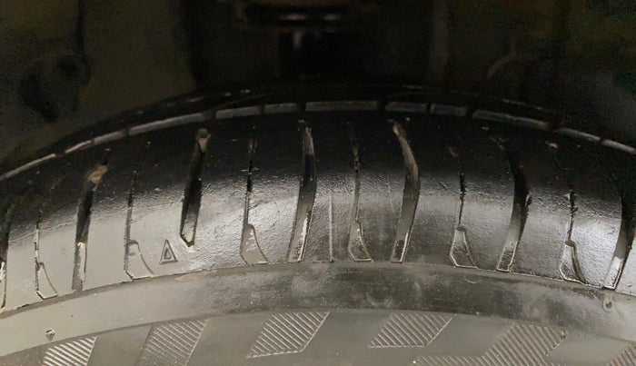 2018 Tata TIGOR XZ (O) PETROL, Petrol, Manual, 67,411 km, Right Rear Tyre Tread