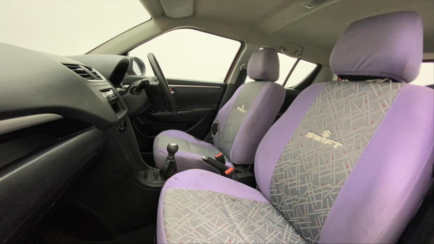 2013 Maruti Swift VXI, Petrol, Manual, 61,817 km, Right Side Front Door Cabin