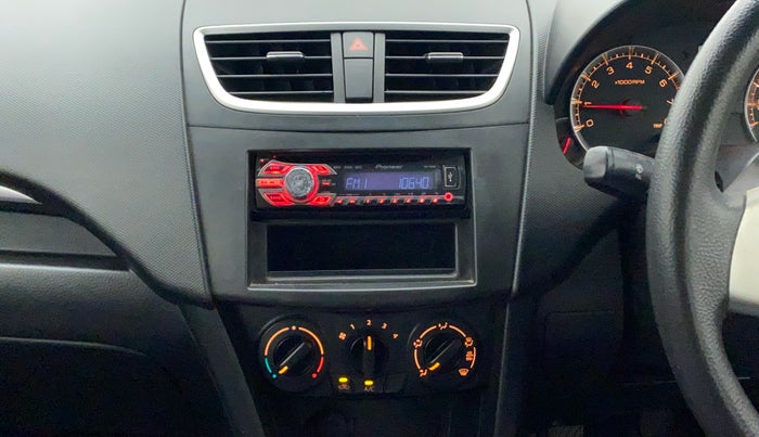 2013 Maruti Swift VXI, Petrol, Manual, 61,817 km, Air Conditioner