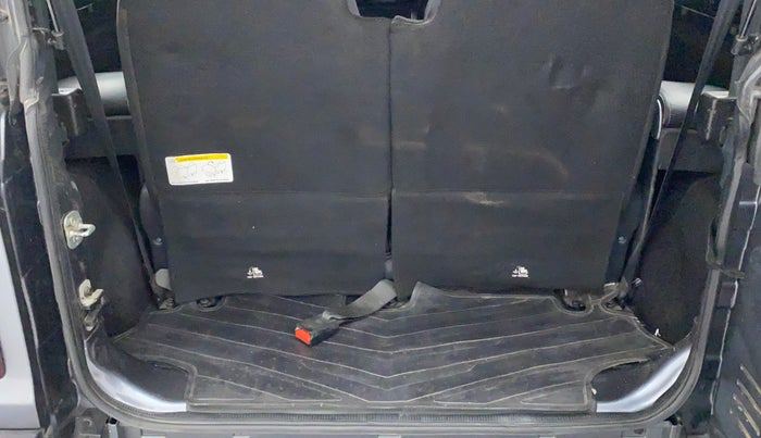 2021 Mahindra Thar LX PETROL HT 4WD AT, Petrol, Automatic, 41,175 km, Boot Inside
