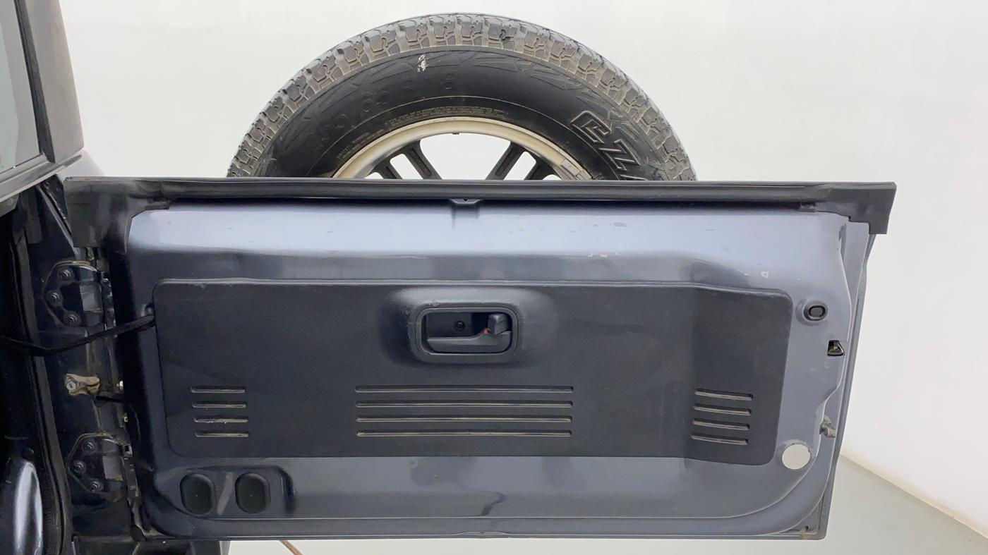 2021 Mahindra Thar LX PETROL HT 4WD AT, Petrol, Automatic, 41,175 km, Boot Door Open